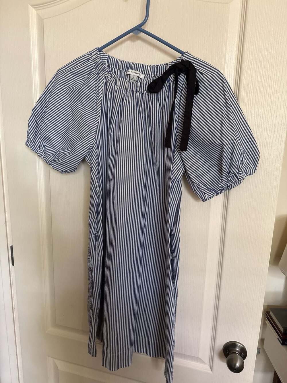 Free Assembly Women's Blue and White Striped Puff Sleeve Dress with Shoulder Bow